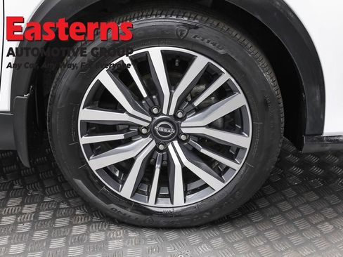 Used 2023 Nissan Kicks SV image 31