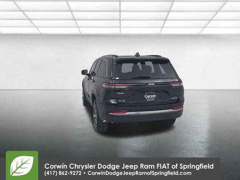 Certified 2023 Jeep Grand Cherokee Limited image 12