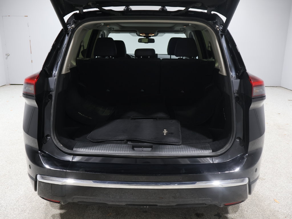 Used 2025 Nissan Rogue Platinum w/ Tech Package AWD/4WD image 21