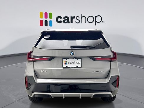 Used 2025 BMW X1 xDrive28i w/ Premium Package AWD/4WD image 4