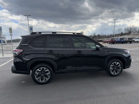 New 2026 Subaru Forester Premium image 8