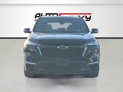 Used 2023 Chevrolet Traverse Premier w/ Redline Edition image 2