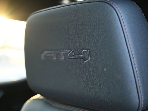 Used 2022 GMC Sierra 1500 AT4 w/ AT4 Premium Package image 21