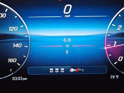 New 2025 Mercedes-Benz GLC 300 image 10