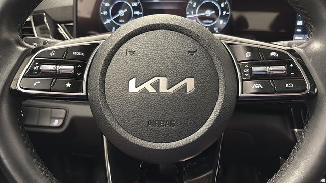 Used 2025 Kia Seltos X-Line AWD/4WD image 15