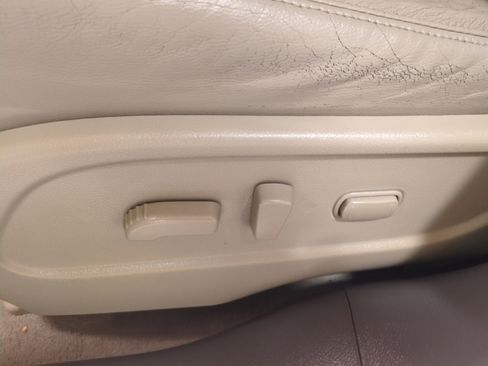 Used 2010 Nissan Murano SL w/ Leather Pkg image 16