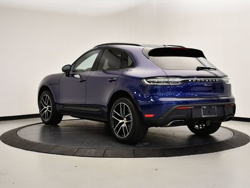 Certified 2026 Porsche Macan AWD/4WD image 3