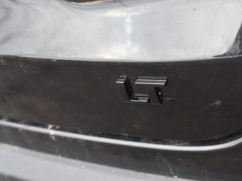 New 2026 Chevrolet Trax LT w/ Driver Confidence Package image 15