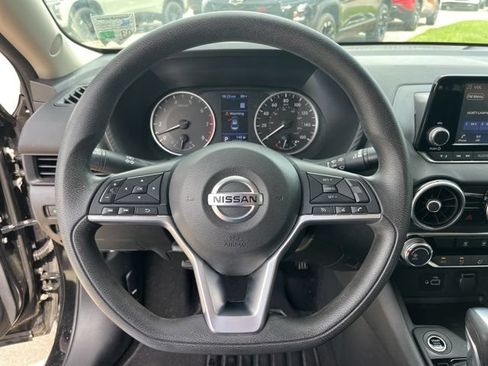 Used 2021 Nissan Sentra S FWD image 14