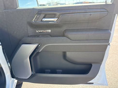 New 2026 GMC Sierra 1500 AT4X AWD/4WD image 39