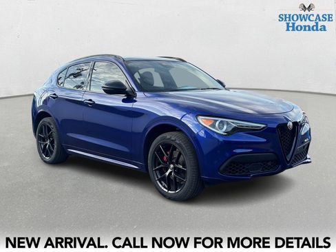 Used 2021 Alfa Romeo Stelvio Ti Sport image 6