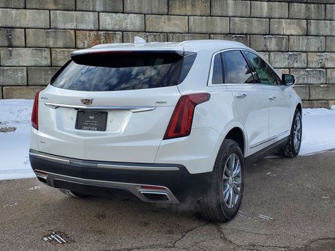 Certified 2023 Cadillac XT5 Premium Luxury w/ LPO, Floor Liner Package image 8