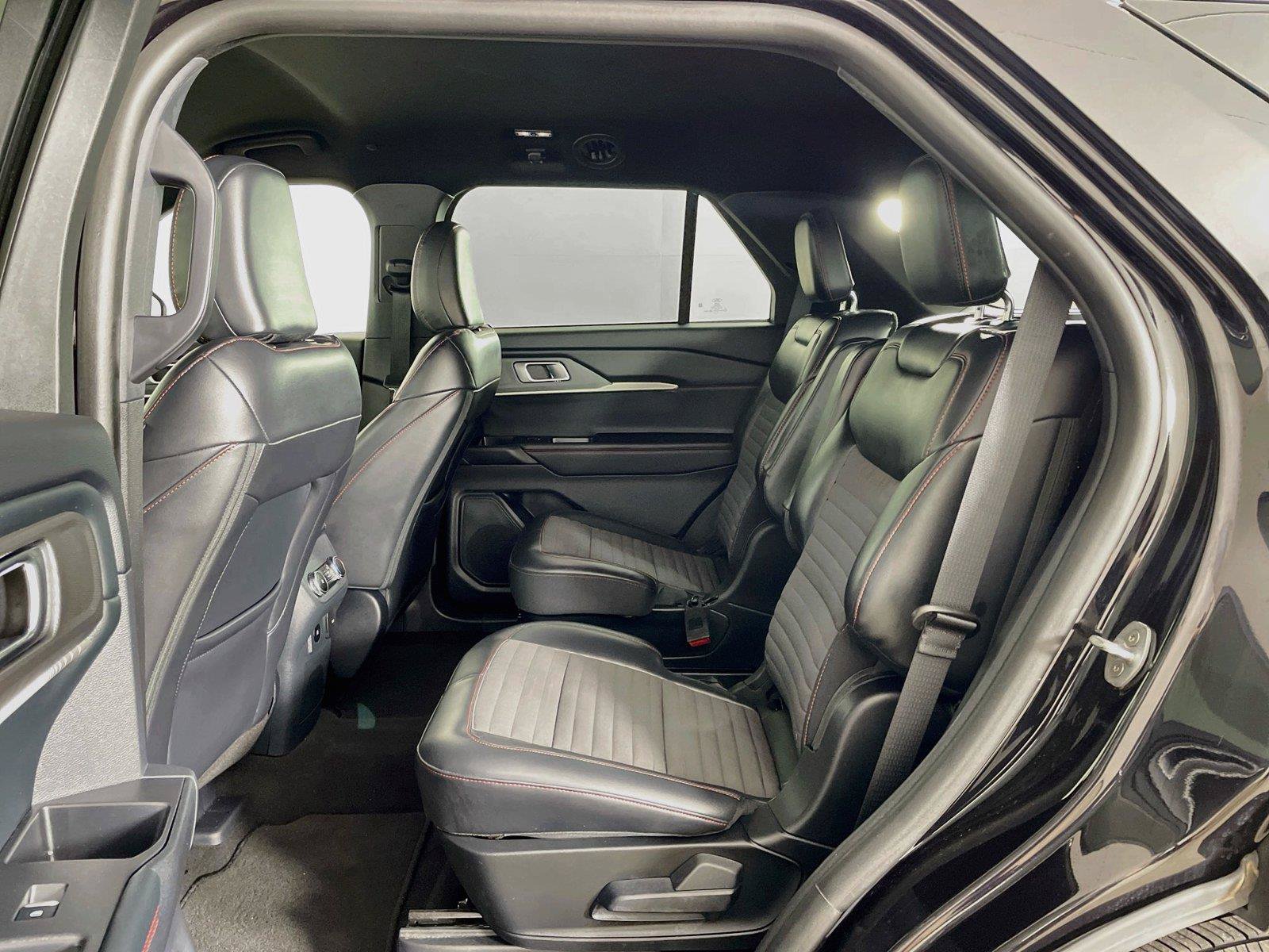 Used 2026 Ford Explorer ST-Line AWD/4WD image 11