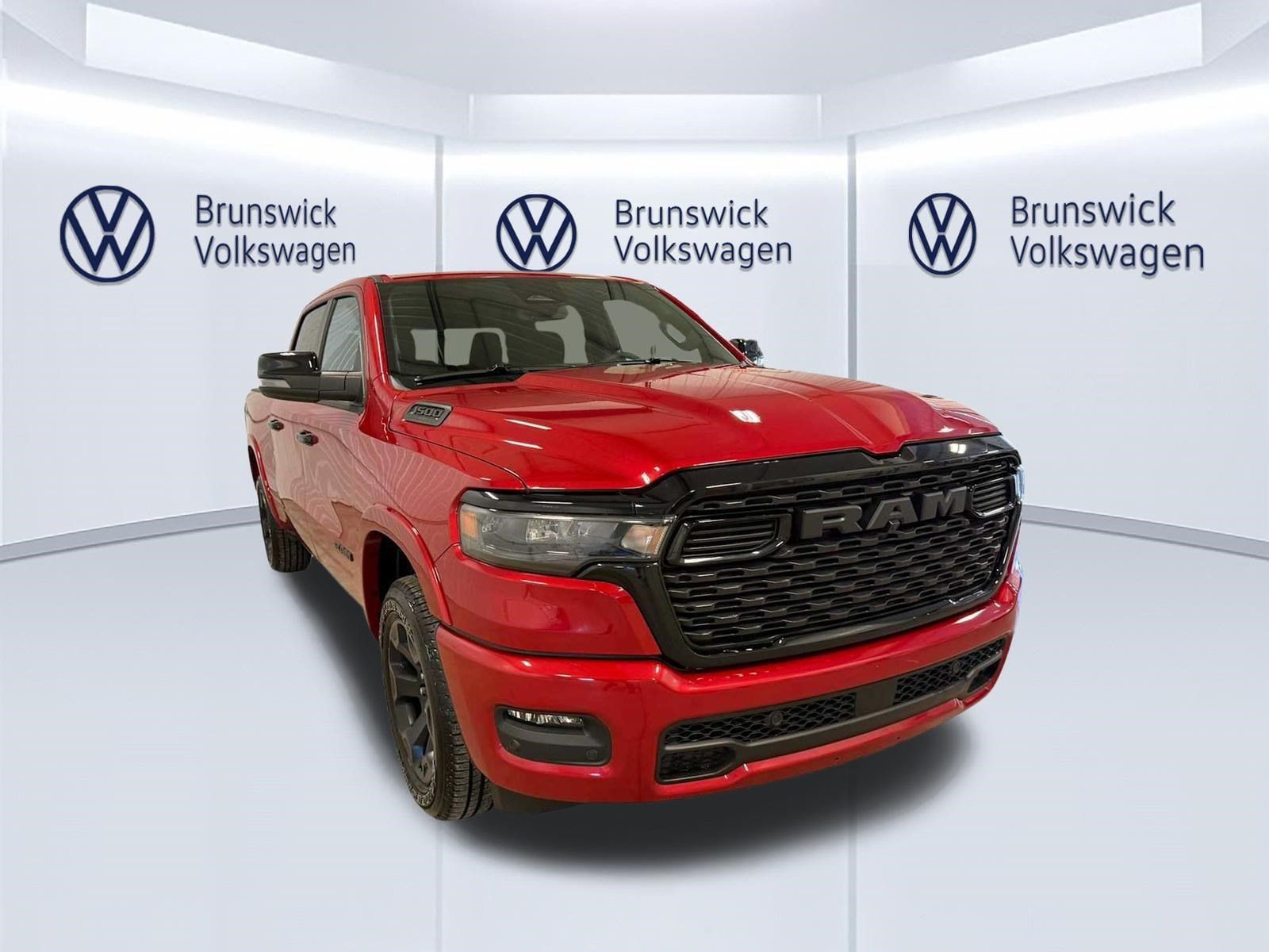 Used 2026 RAM 1500 Big Horn AWD/4WD image 2