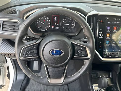 Used 2025 Subaru Ascent Premium AWD/4WD image 11