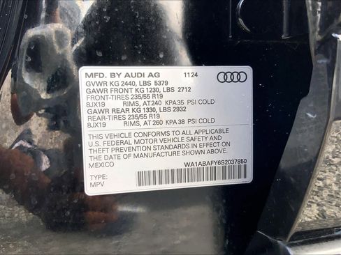 Used 2025 Audi Q5 2.0T Premium AWD/4WD image 36