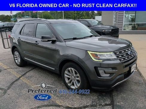 Used 2016 Ford Explorer XLT w/ Equipment Group 201A FWD image 1