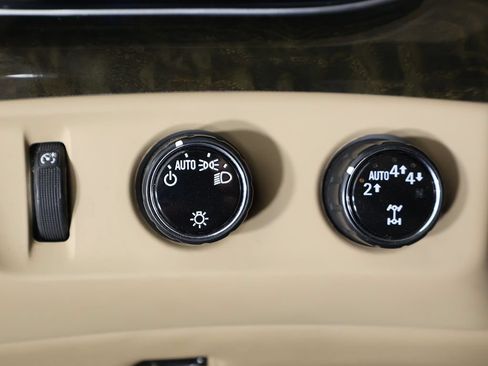 Used 2019 Cadillac Escalade Platinum AWD/4WD image 54