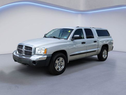 Used 2005 Dodge Dakota SLT AWD/4WD image 7