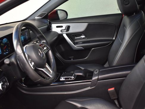 Used 2019 Mercedes-Benz A 220 4MATIC image 13