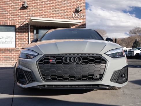 Used 2022 Audi S5 Premium Plus w/ Premium Plus Package image 2