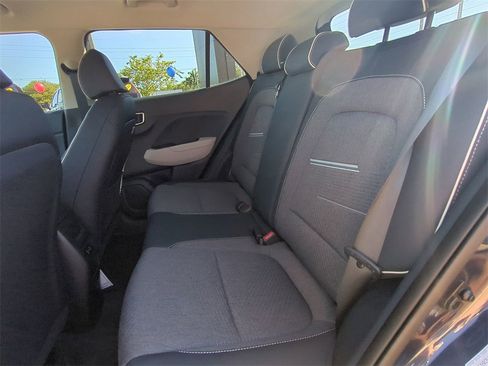 New 2025 Hyundai Venue Limited image 15