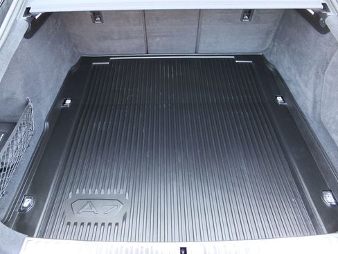 Used 2021 Audi RS 7 Sportback image 24