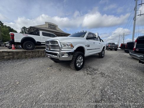 Used 2017 RAM 2500 Laramie AWD/4WD image 10