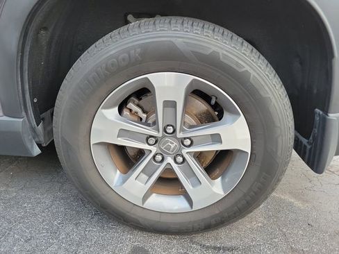 Used 2023 Honda Pilot EX-L image 6