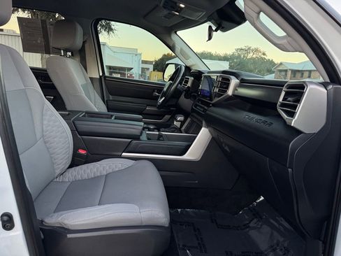 Used 2024 Toyota Tundra SR5 image 28