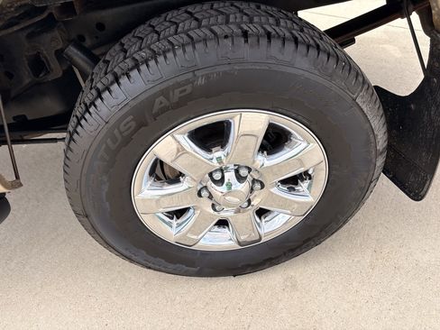 Used 2013 Ford F150 XLT w/ Luxury Equipment Group AWD/4WD image 4