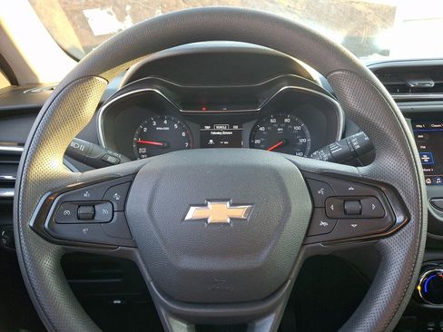 Certified 2023 Chevrolet TrailBlazer LT FWD image 19