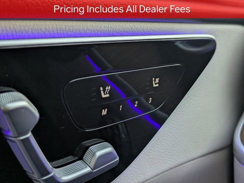 Used 2023 Mercedes-Benz C 300 4MATIC Sedan image 24