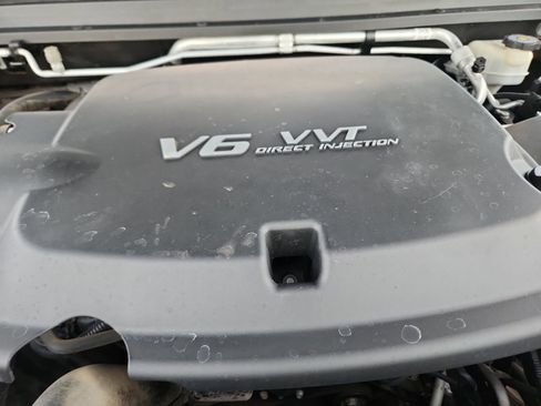 Used 2017 Chevrolet Colorado Z71 image 23