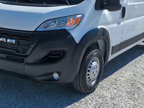 New 2026 RAM ProMaster 2500 w/ Convenience Group FWD image 9