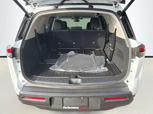 New 2025 Nissan Pathfinder SV w/ Cargo Package image 29