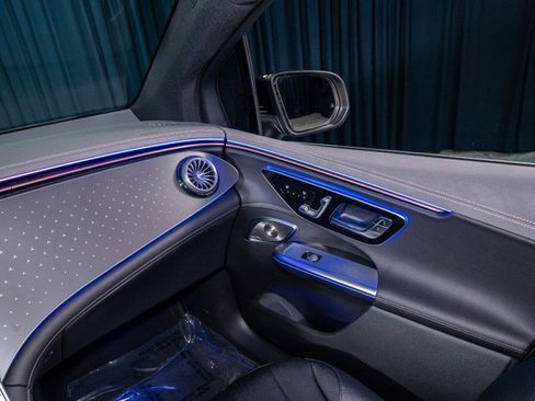 New 2026 Mercedes-Benz EQE 320 4MATIC SUV image 25