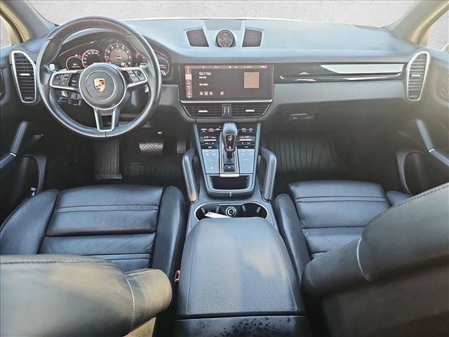 Used 2021 Porsche Cayenne AWD/4WD image 19