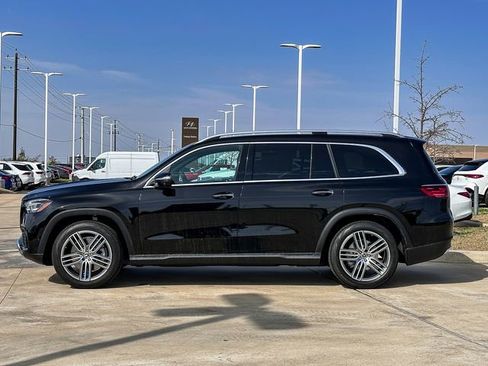 Used 2025 Mercedes-Benz GLS 450 4MATIC image 5