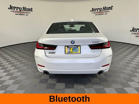Used 2024 BMW 330i Sedan image 7