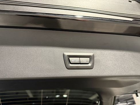 Certified 2025 BMW X3 xDrive30i w/ Convenience Package image 29