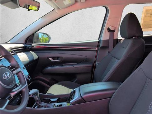 Used 2023 Hyundai Tucson SEL FWD image 9