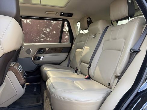 Used 2018 Land Rover Range Rover Long Wheelbase Supercharged image 18