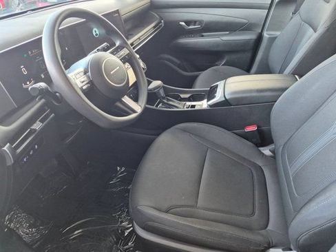 Used 2025 Hyundai Tucson SEL FWD image 23