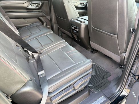 Certified 2024 Chevrolet Suburban RST image 30