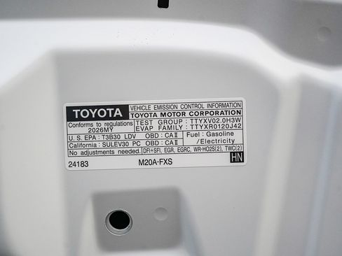 New 2026 Toyota Prius Plug-In Hybrid FWD image 15