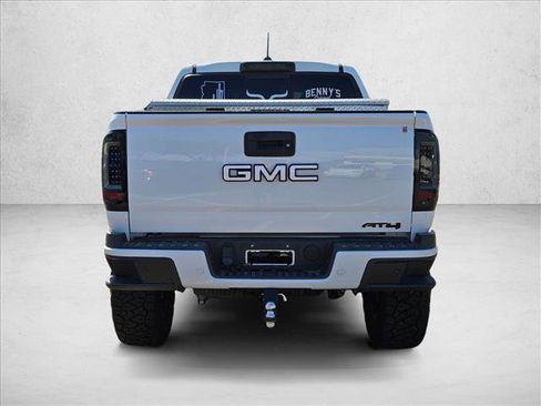 Used 2022 GMC Canyon AT4 w/ Driver Alert Package AWD/4WD image 6