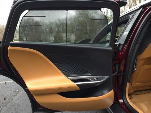 Used 2023 Lucid Air Touring image 27