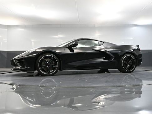 Used 2023 Chevrolet Corvette Stingray Premium Cpe w/ Z51 Performance Package image 53