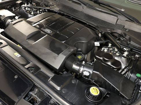 Used 2019 Land Rover Range Rover Sport Supercharged AWD/4WD image 33